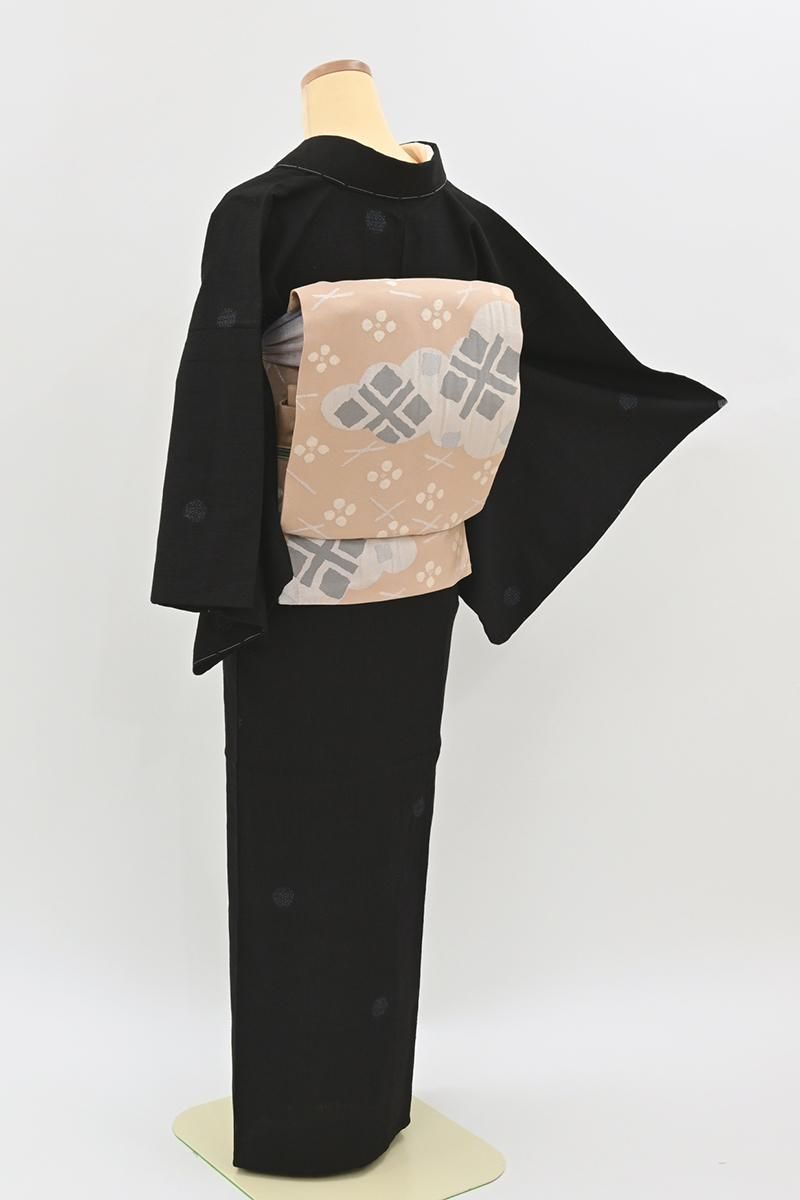 銀座【A-4155】単衣 結城紬 黒色 丸文 :身丈158/裄65 - 銀座きもの青木