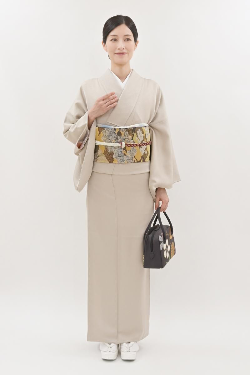 銀座【C-3273】色無地 明るい白茶色 花の地紋(反端付)（N）:身丈160.5