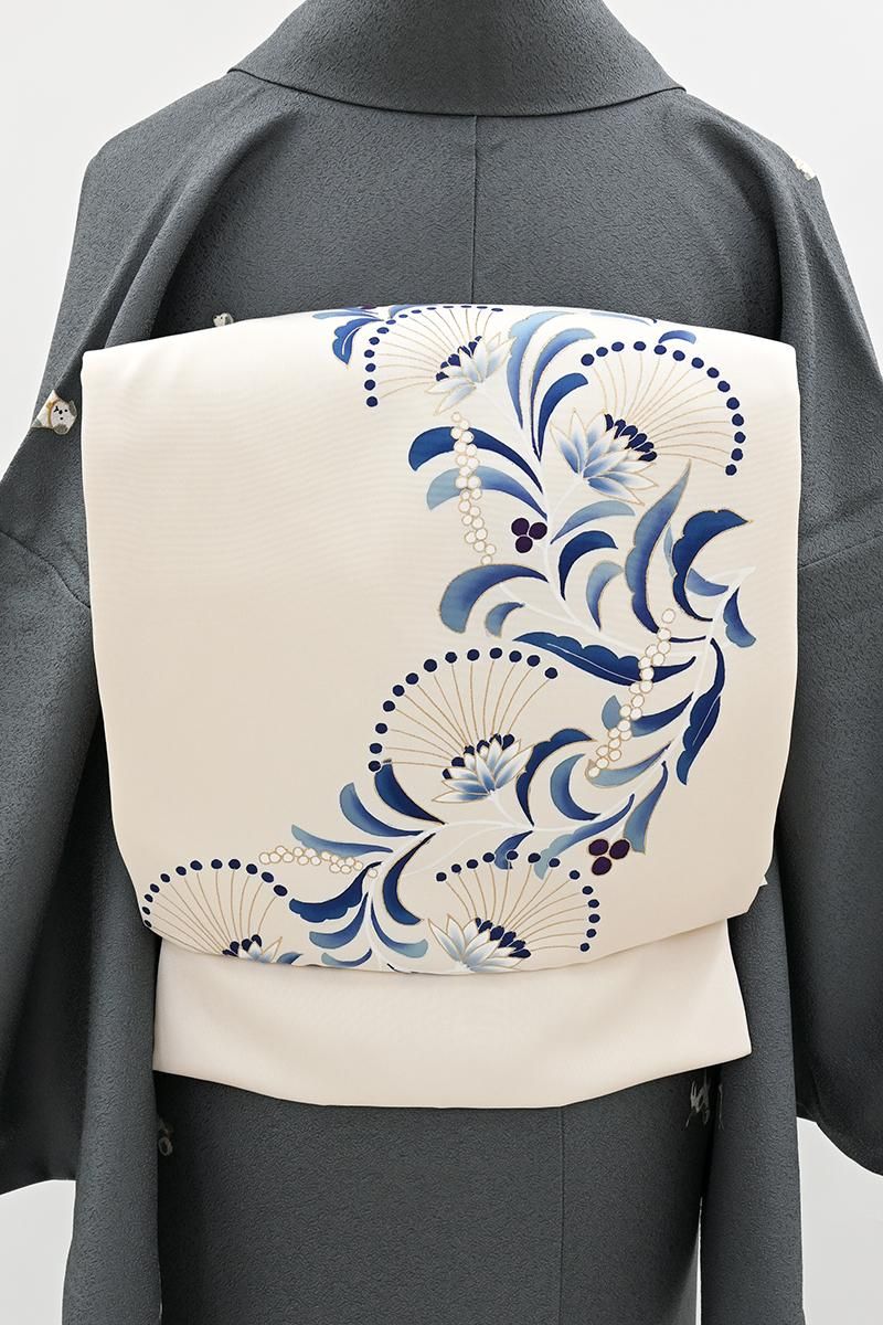 銀座【H-0778】塩瀬地 染名古屋帯 淡い薄香色 更紗花文(反端付) - 銀座