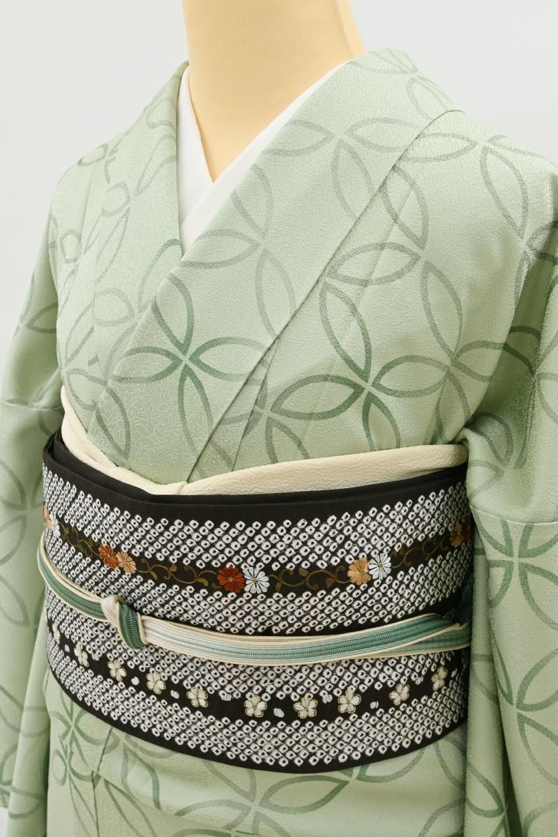 銀座【D-3927】手染め屋 吉兵衛製 小紋 裏葉色 七宝文(反端付):身丈