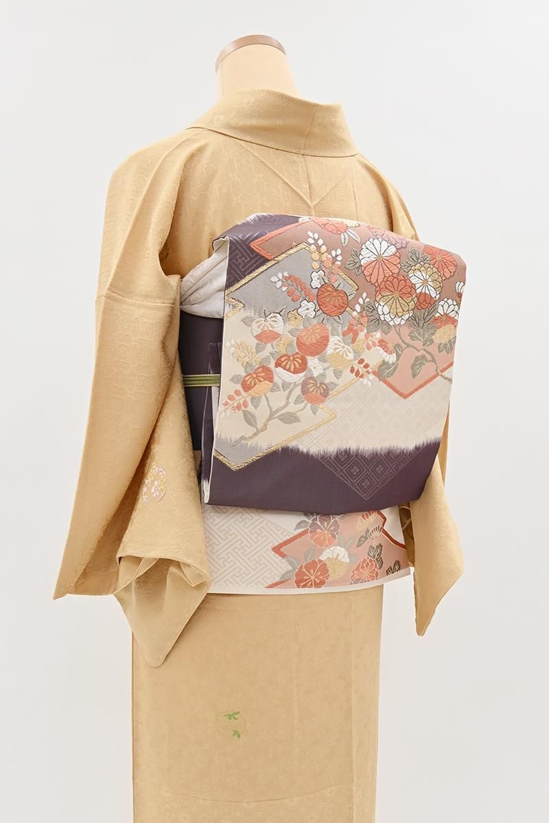 銀座【H-0875】織名古屋帯 白練色×二人静色 松皮菱に四季花文 - 銀座