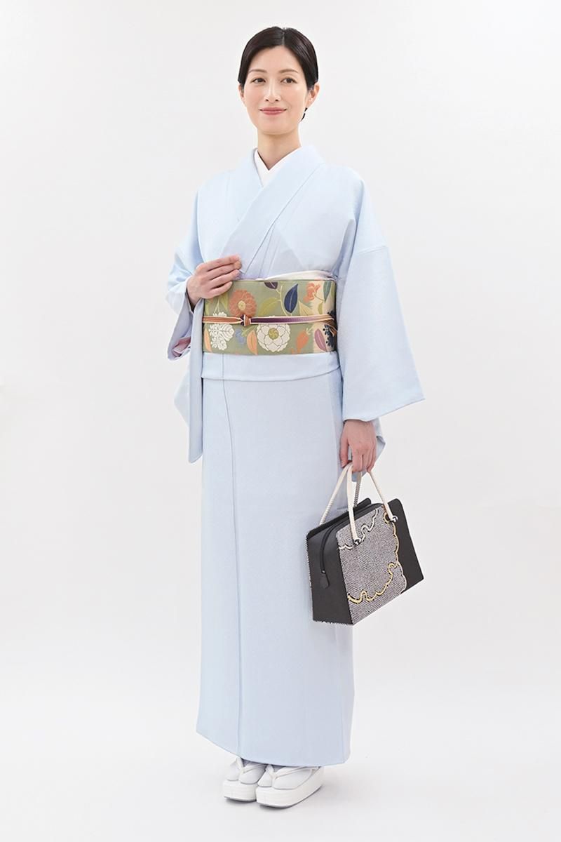 銀座【C-3367】色無地 蒼白色 花唐草の地紋（反端付）（N）:身丈161/裄