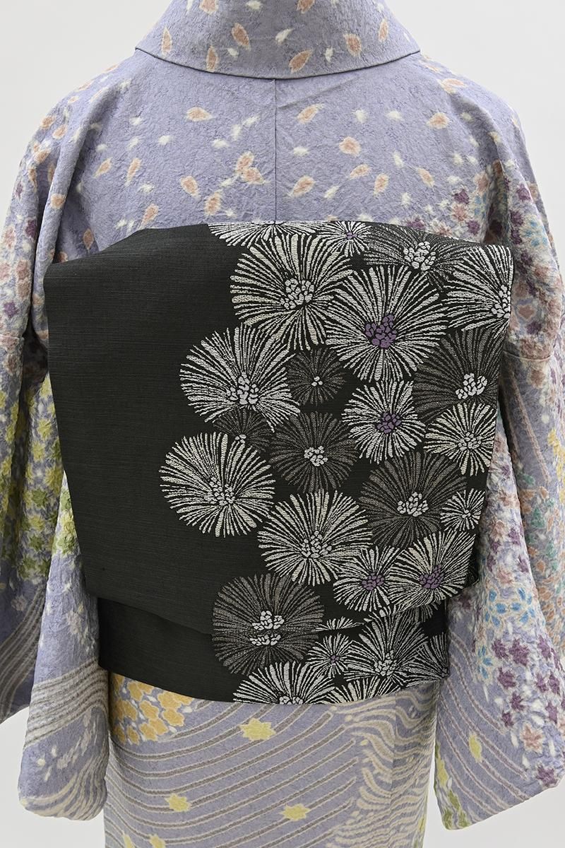 銀座【L-8632】袋帯 薄黒色 松葉文 - 銀座きもの青木｜長く大切に着