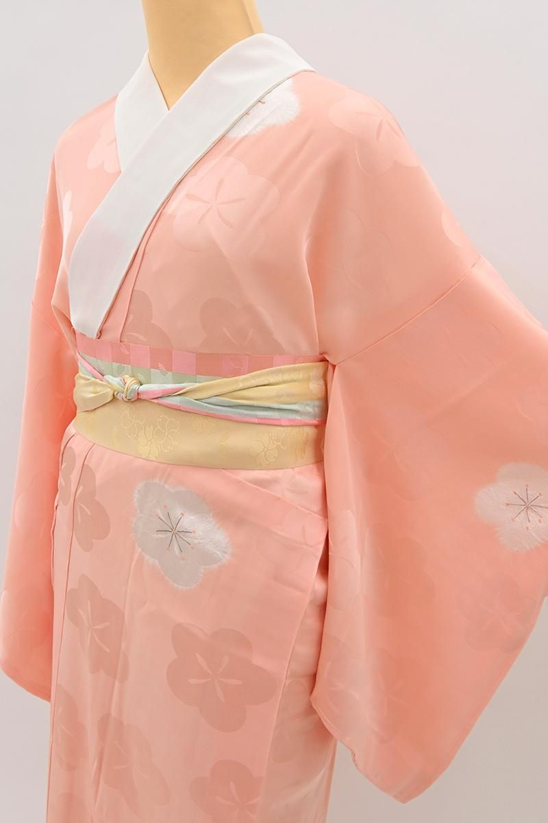 銀座【F-680】絞り染め 長襦袢 淡い桃花色 梅の地紋：身丈125.5/裄65