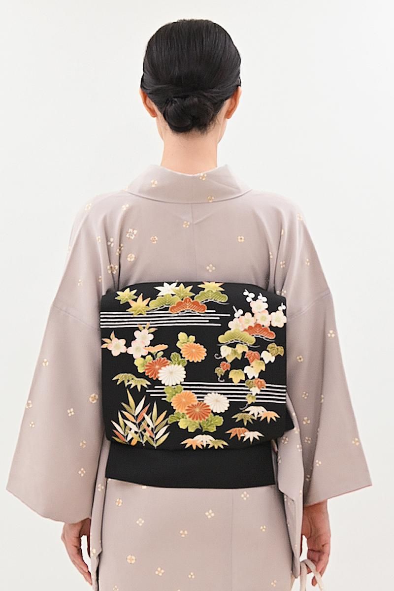 銀座【H-0893】塩瀬地 染名古屋帯 黒色 御所解文 - 銀座きもの青木