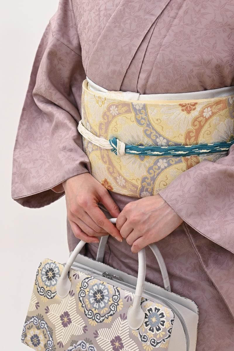 銀座【L-8653】袋帯 薄卵色 菊青海波文 - 銀座きもの青木｜長く大切に