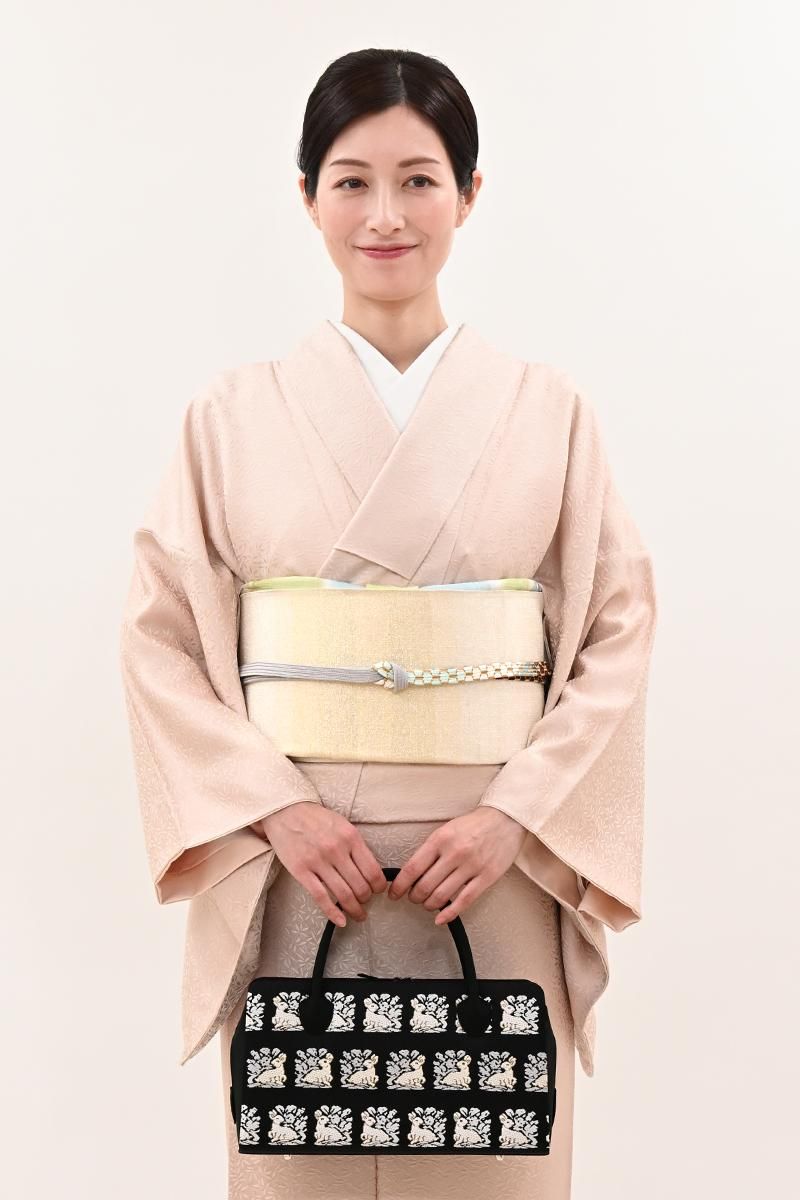 銀座【L-8651】桝屋高尾製 ねん金綴錦 袋帯 金色 段霞文（落款入