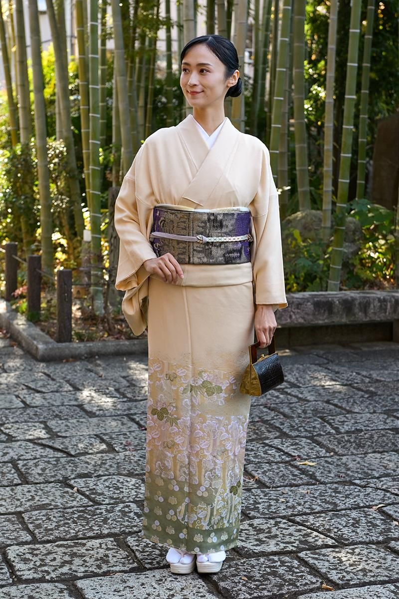 銀座【着物4715】西陣 山口美術織物製 繍一ッ紋 訪問着（落款入