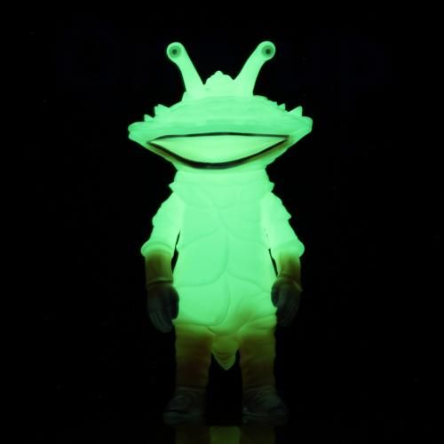 KAIJIN x One up. カネゴン GLOW1 蓄光 Kanegon KAIJIN x One up