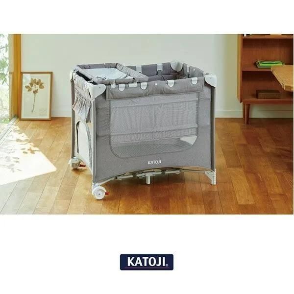 ほぼ未使用】移動式ベビーベッド 折りたたみ 付属品：オムツ収納、蚊帳