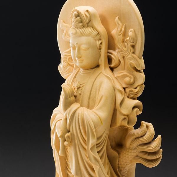 黄楊一杢彫り「龍上観音」 - 三宝堂オンラインショップ