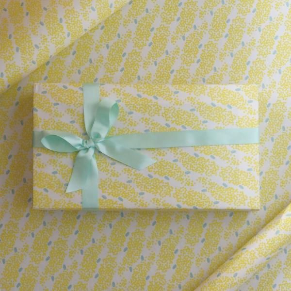 B2サイズ ミモザ柄ラッピングペーパー／包装紙 2枚 - おしゃれな海外