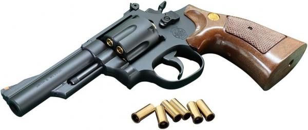 クラウンモデル ホップアップガスリボルバー No.22 S&W M19 4インチ