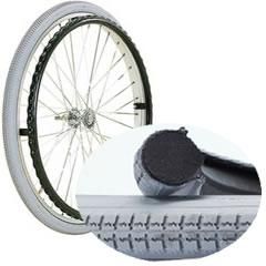 松永製作所製車椅子 ノーパンクタイヤ（ハイブリッドタイヤ）取付