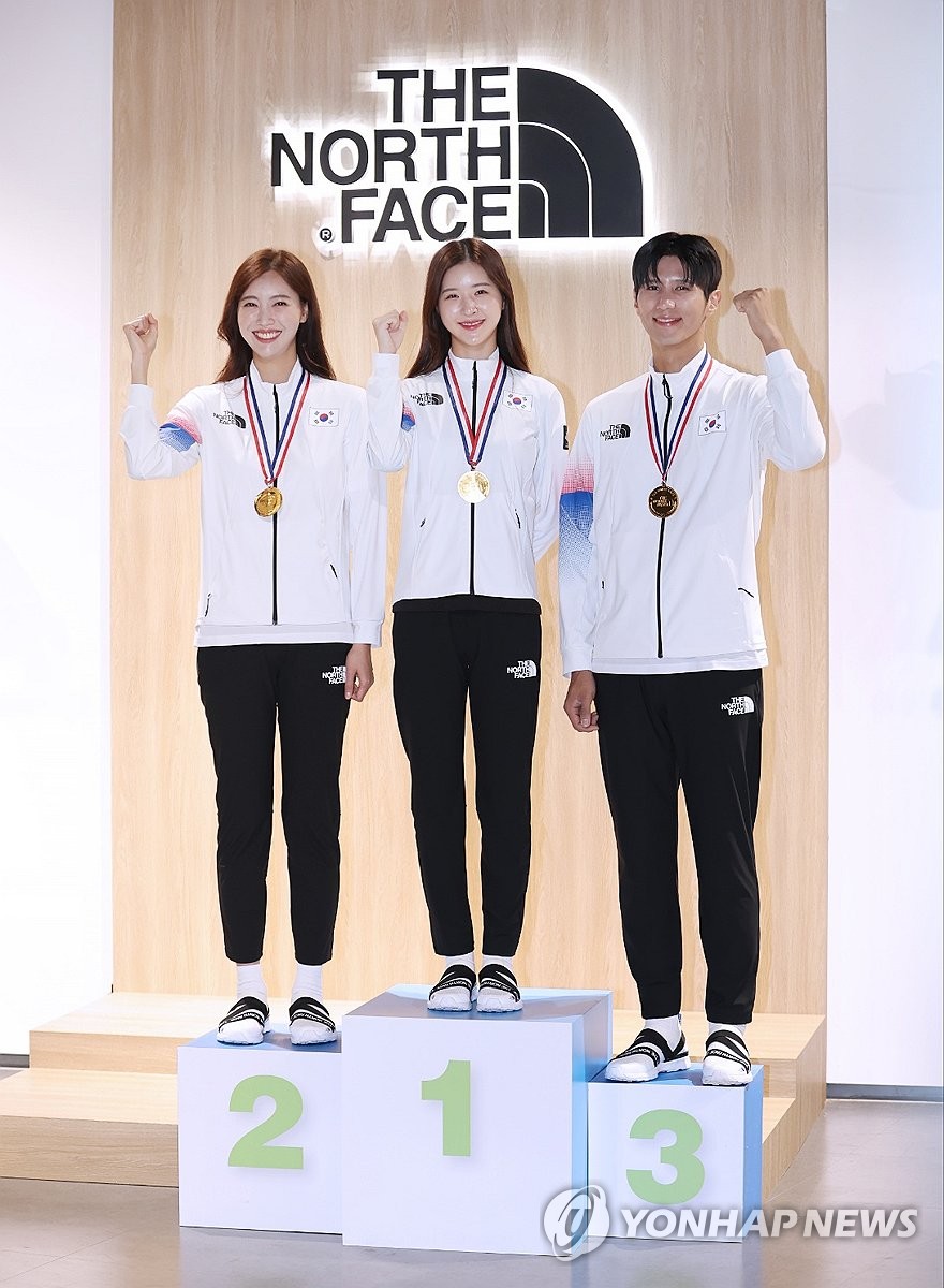 アジア大会韓国代表の公式ウエア | 聯合ニュース