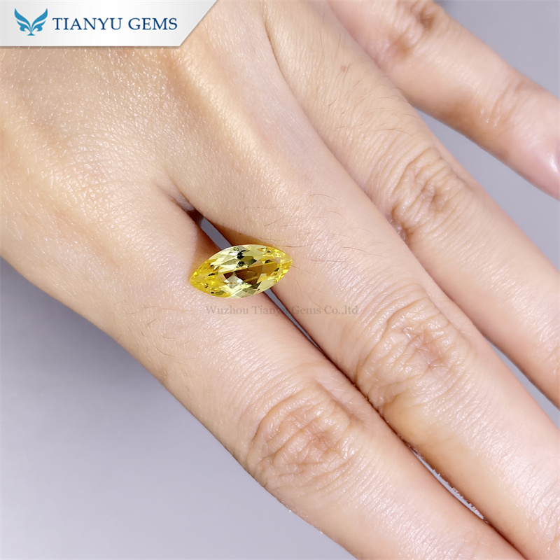 マーキス ナチュラル カット ラボ グロウン イエロー サファイア 宝石