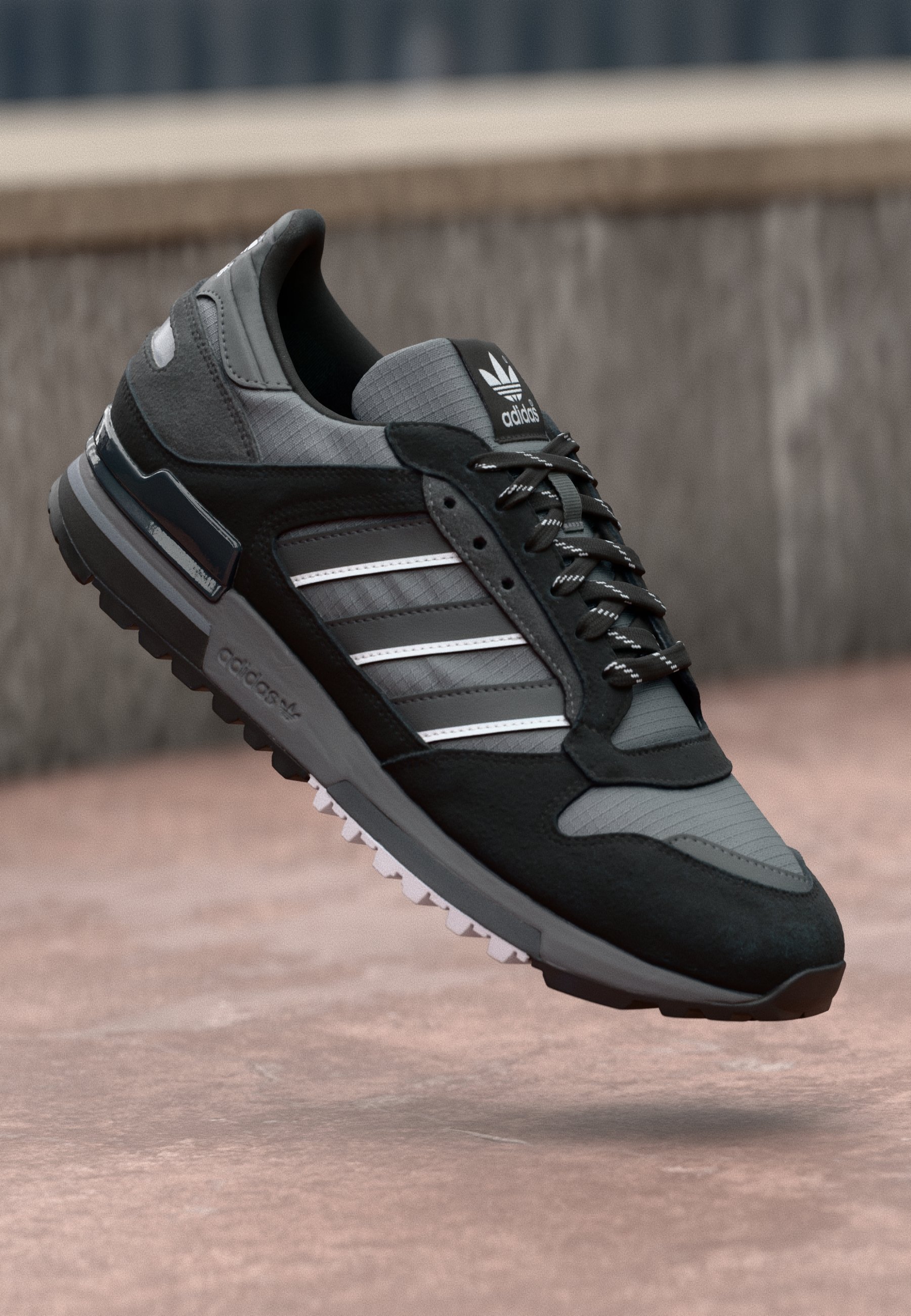 adidas Originals ZX 600 UNISEX - Sneakers low - core black/grey
