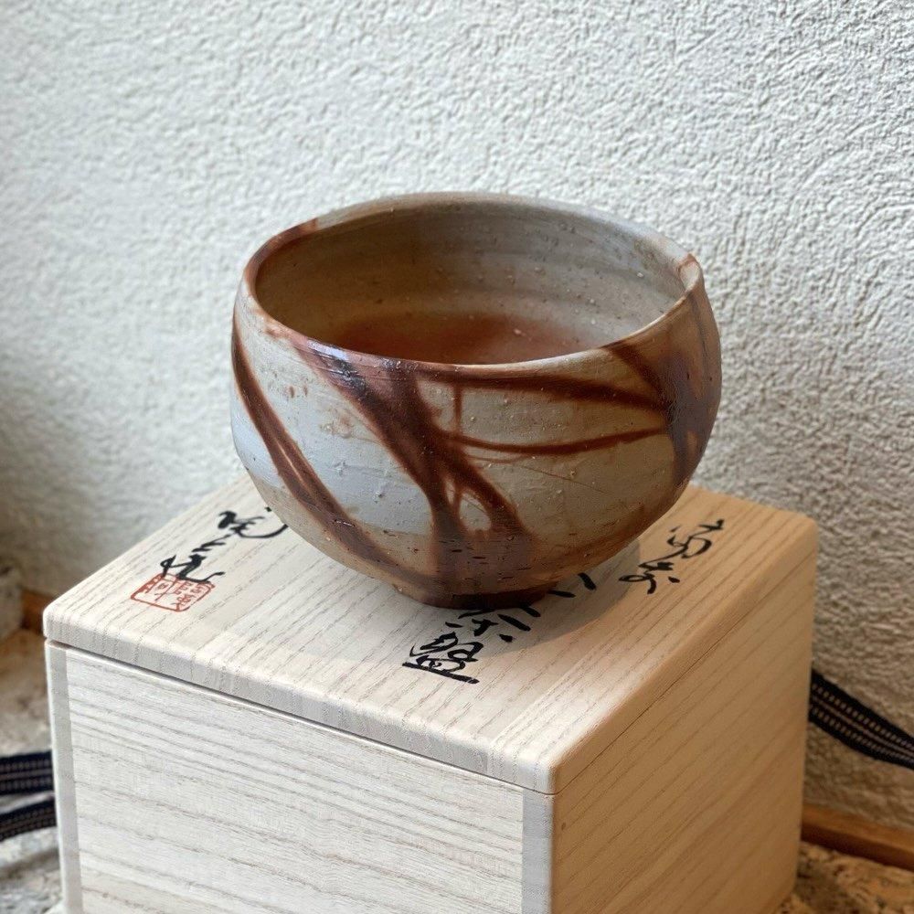 AKa6903 備前焼 小西陶古 変わった形の酒器 珍品 AKa6903 備前焼 小西陶