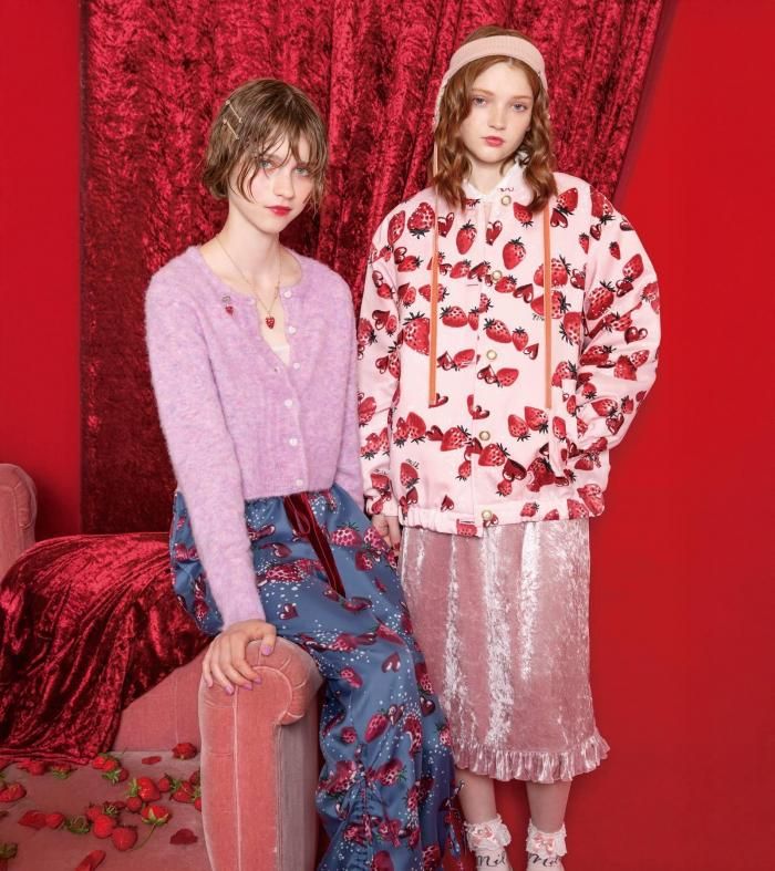 Berry Kiss ジャンパー | ストロベリー風アウター - MILK MILKBOY