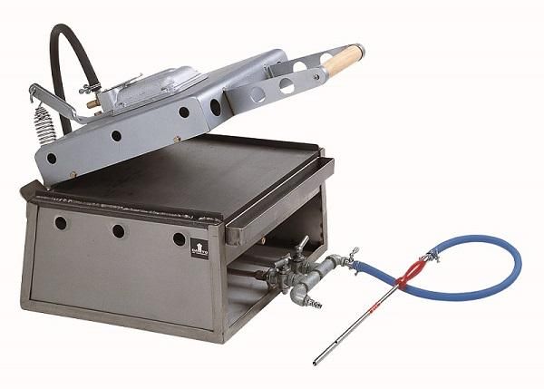 いか焼き（大阪式いか焼き） - 業務用厨房機器・調理道具・販売の「て