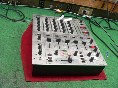 町田電化サービス｜家電 修理の公式ブログ:BEHRINGER DJX700 ミキサー