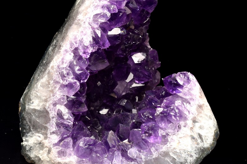 1点物】浄化や魔除けに アメジスト 67x57x52mm クラスター 原石