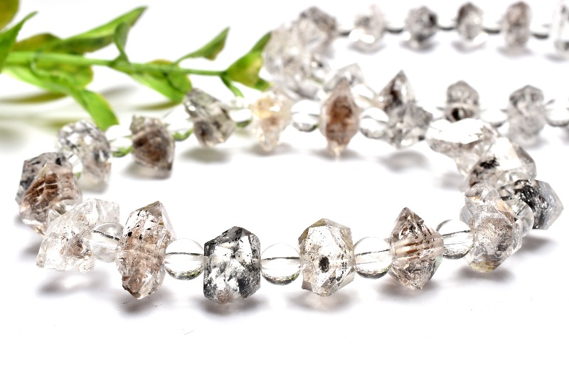 霊峰ヒマラヤ産 エレスチャルクォーツ 5-7.5x9.5-14.5(丸玉5)mm 両剣