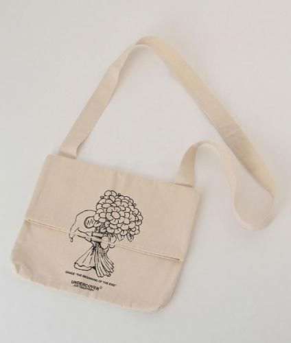 GRACE: The Beginning of The End | UNDERCOVER (ブック＆トートバック