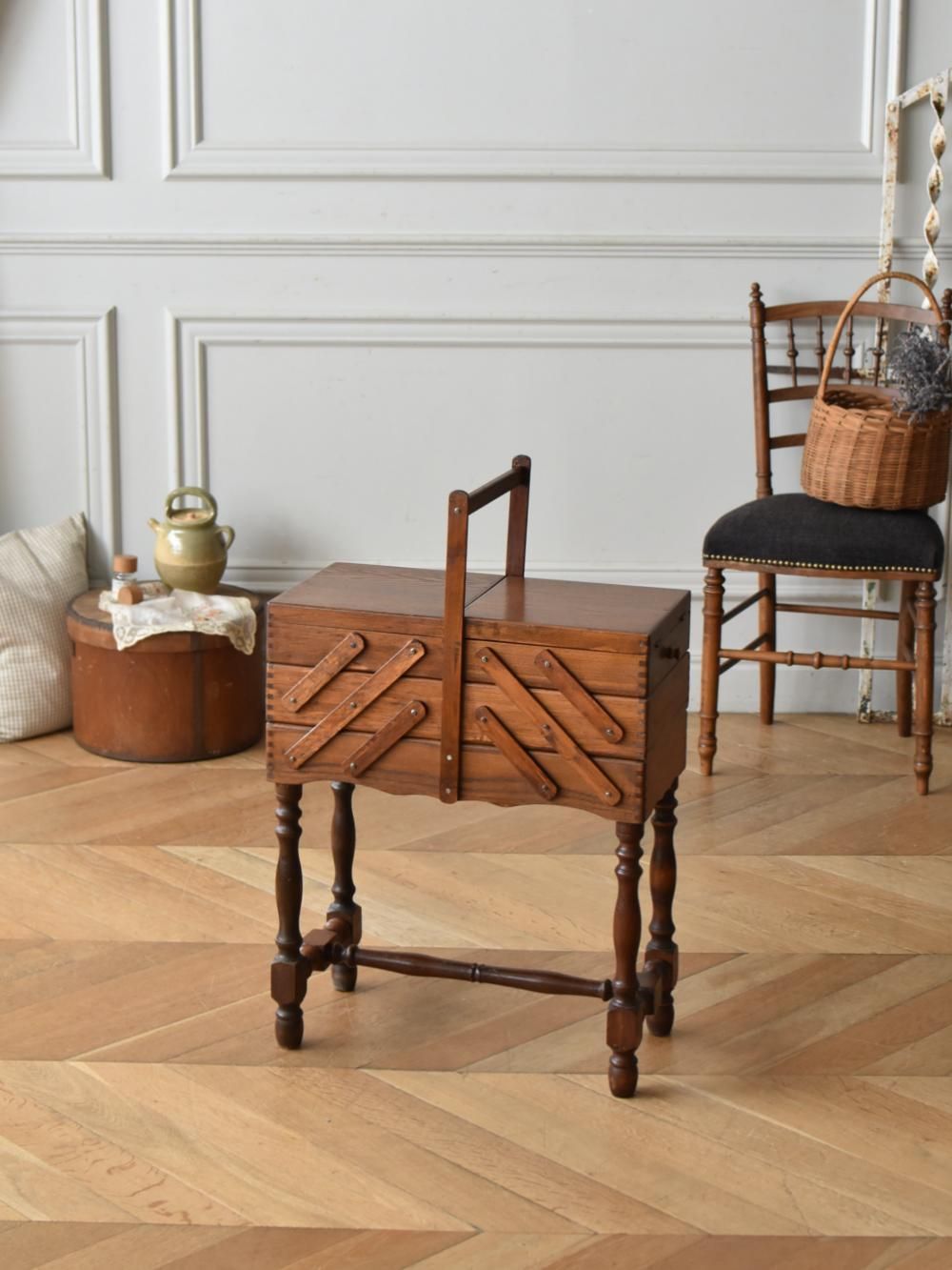 フランスアンティーク家具 ソーイングボックス.3 裁縫箱