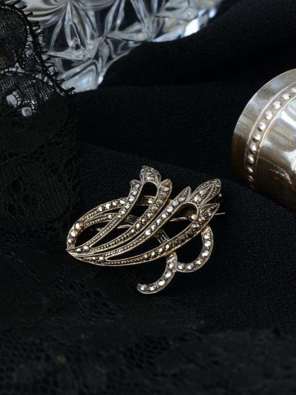 シルバー・マーカサイト ブローチ.3 ヴィンテージジュエリー 装飾品