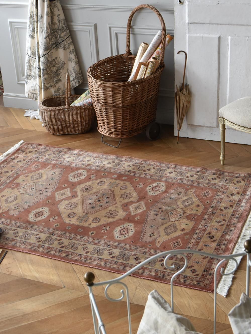 ヴィンテージラグ.84 トライバルラグ 部族絨毯 ボタニカル インテリア