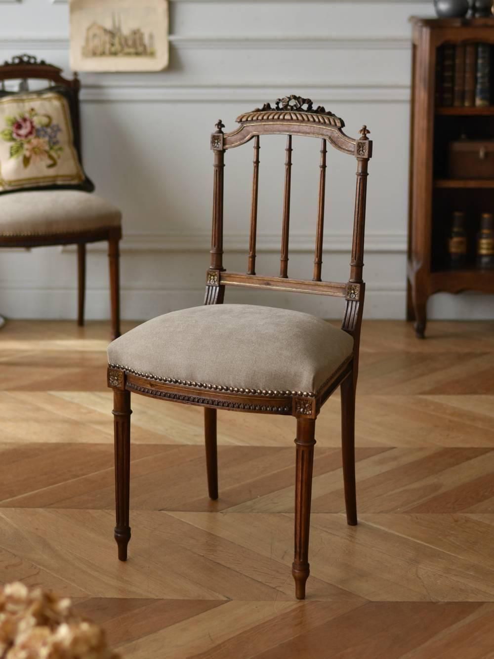 アンティークチェア,リボン29A フランスアンティーク家具 小椅子