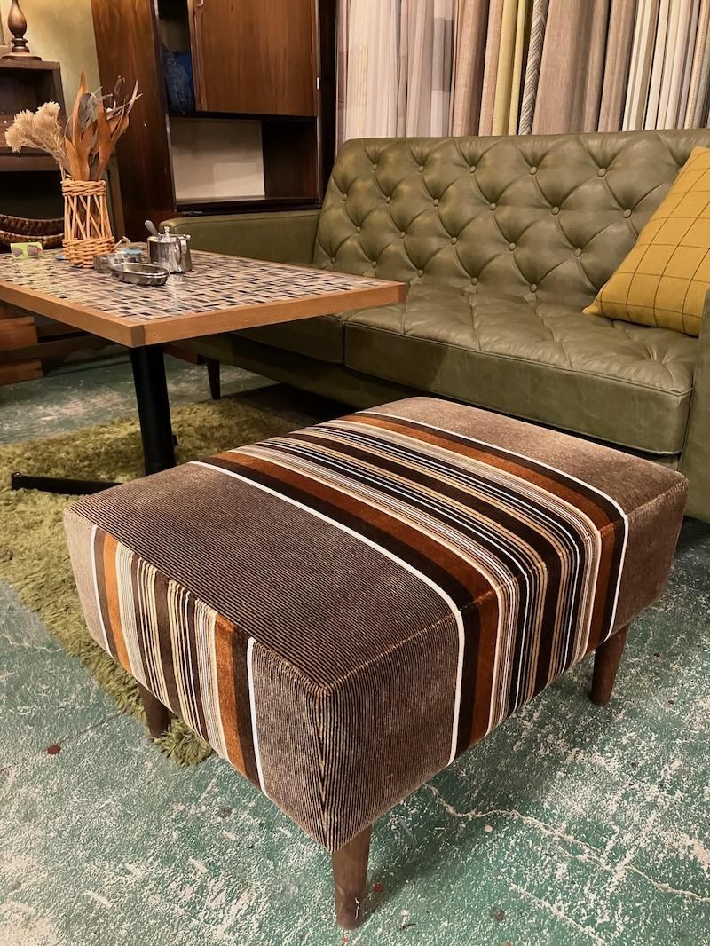レトロモケットスツール | 昭和風オットマン - 昭和レトロソファ