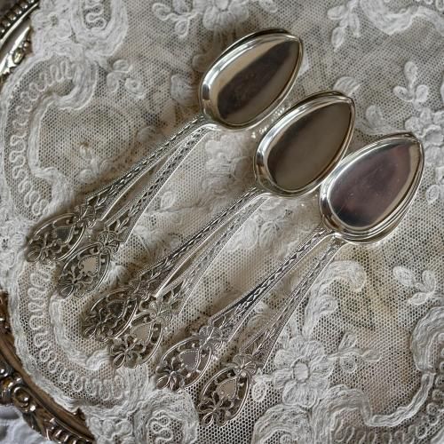 スターリングシルバー・マッピン＆ウェッブ・透かし細工のアイス