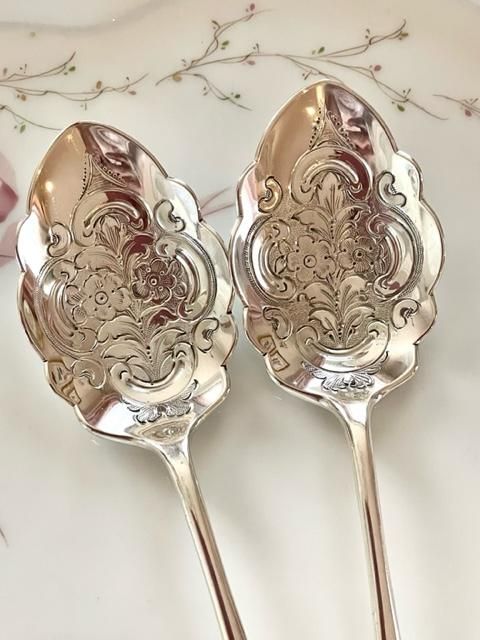 英国製スターリングシルバー925 お花のジャムスプーンペアセット