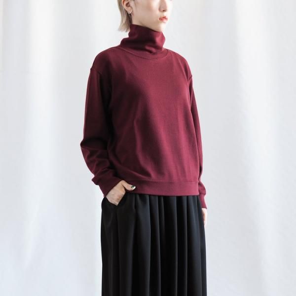 糸と色】とっくりネック 国防 / 赤ワイン
