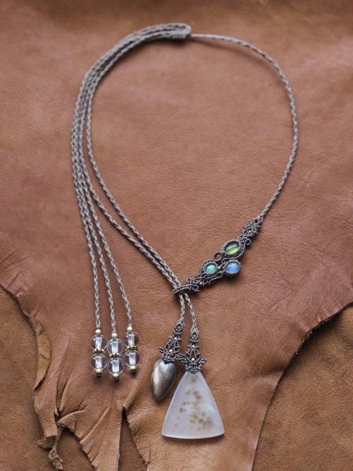 マクラメ編みネックレス ペリドット＆ムーンストーン（インド産