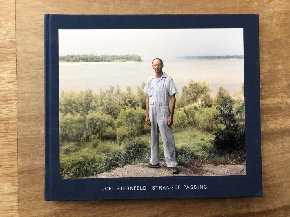 STRANGER PASSING / JOEL STERNFELD ジョエル・スタンフェルド - books