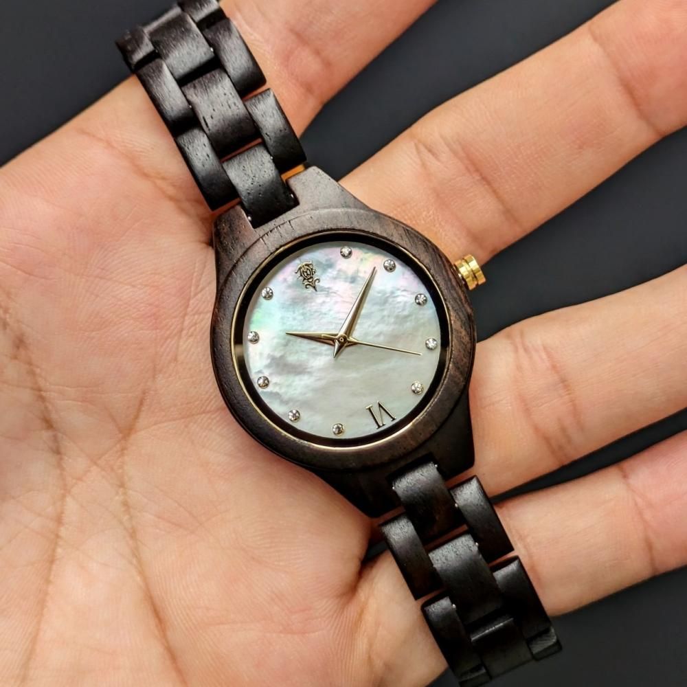 EINBAND Prima マザーオブパール×スワロフスキー 天然貝木製腕時計