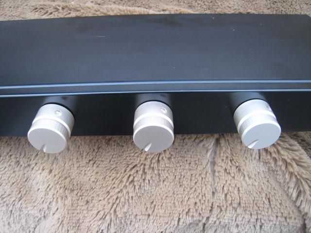 VESTAX DCR-1200 3 BAND アイソレーター (パネルブラック