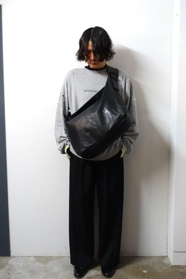 ssstein(シュタイン)/SHIRRING HANDLE LEATHER SHOULDER BAG/BLACK