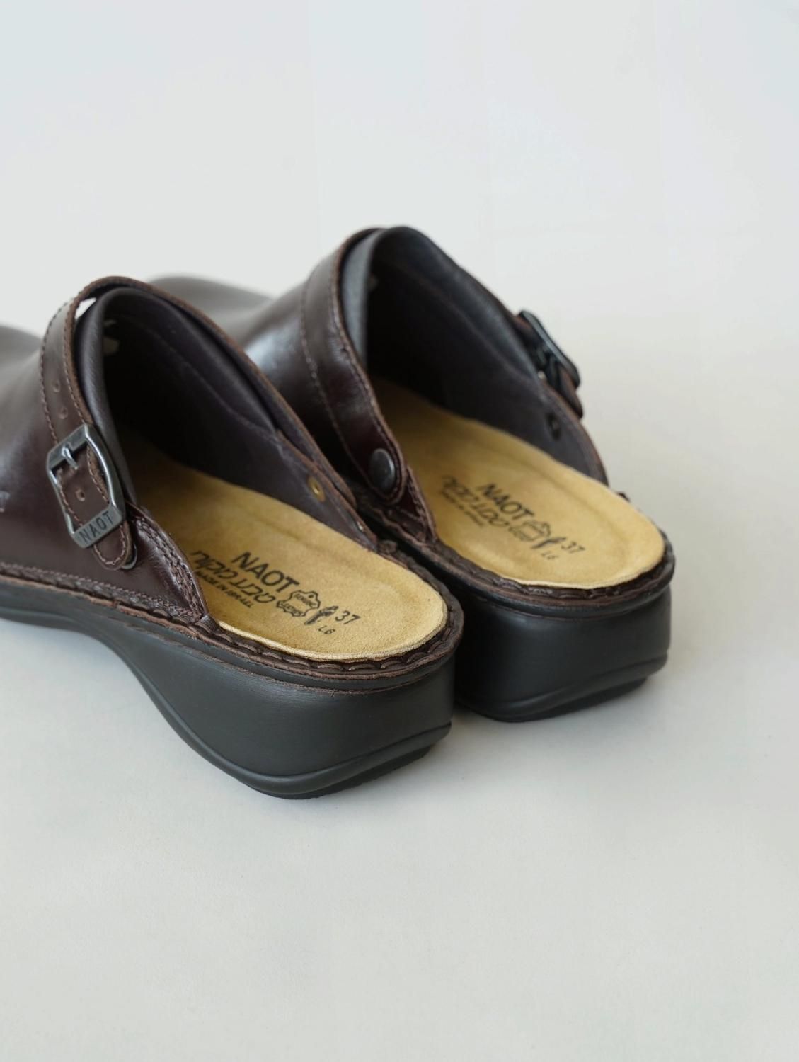 IRIS / Walnut - NAOT ナオトジャパン オンラインショップ