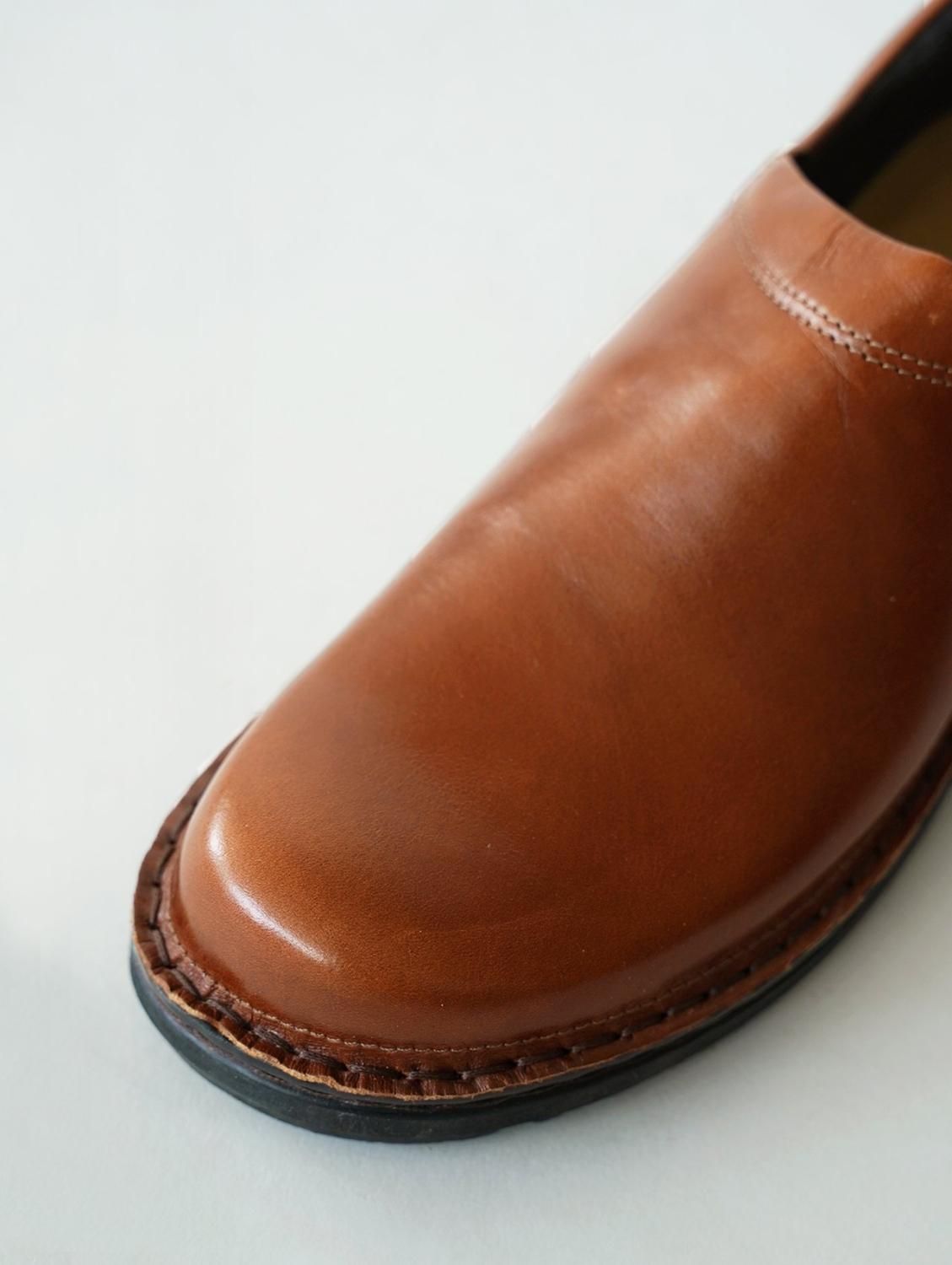 CLARA / Chestnut - NAOT ナオトジャパン オンラインショップ