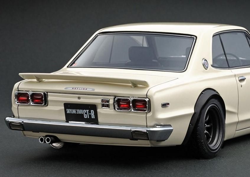 IG3615 1/18 Nissan Skyline 2000 GT-R (KPGC10) White - ig-model