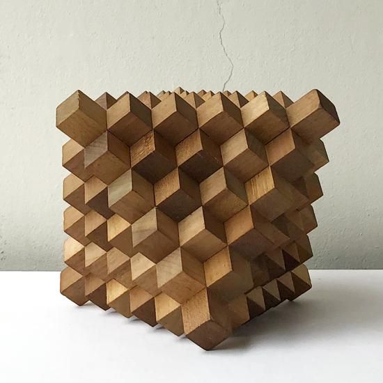 山中組木工房 : 51本組木(M) / 山中成夫