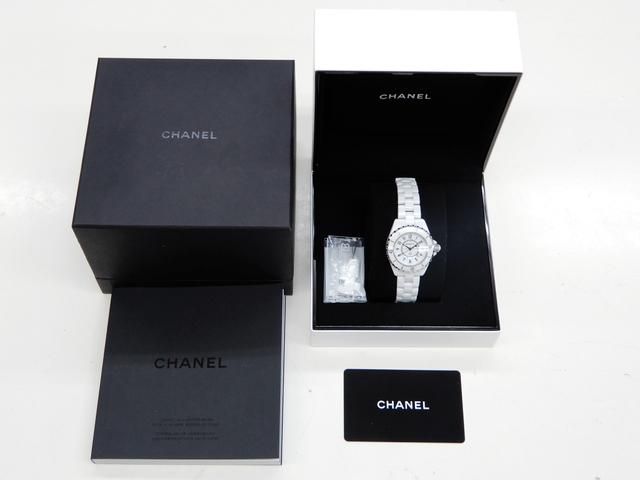 シャネル J12 レディース ホワイトセラミック 33MM クォーツ H0968