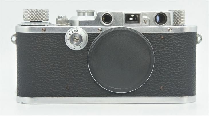 希少なシャイニークローム♪ バルナックライカDIII（D3