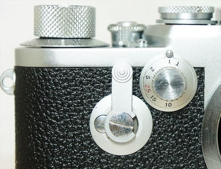 軽い巻き上げのバルナックライカIIIfRDセルフタイマー付