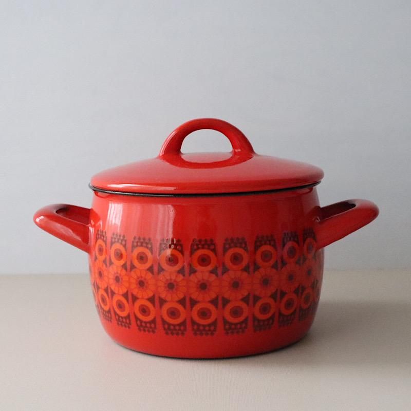 FINEL フィネル ホーロー両手鍋（赤/花柄）- 北欧雑貨、北欧インテリア