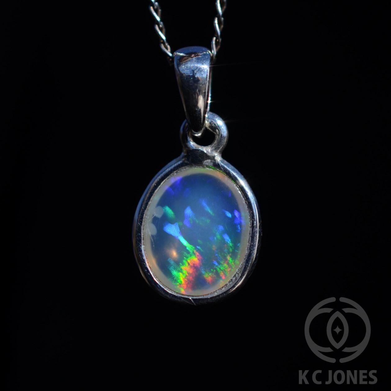 オパール ペンダント | エチオピア産 - フラワーオブライフ
